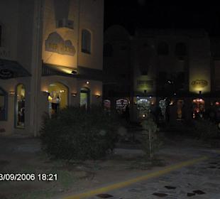 Shopping nocturne