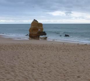 An der Praia Sao Rafael am Abend