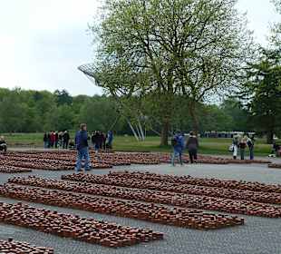 Symbole für die deportierten Menschen