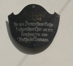 Würzburg: die Augustinerkirche am Dominikanerplatz