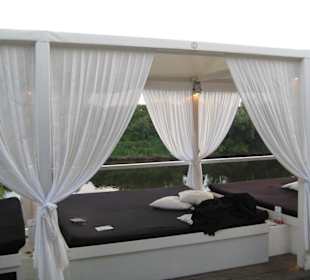 Relaxzonen in den Bars an der Elbe