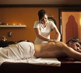 Ayurvedische Rückenmassage