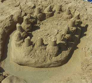 Alles Bauwerk von kleinen und großen Architekten