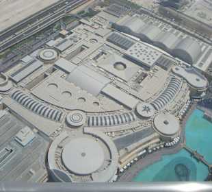 Blick von Burj Dubai auf die Mall
