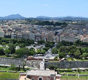 Ausblick von der Festung auf die Altstadt