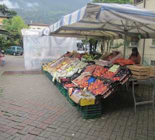 Dongo Markt