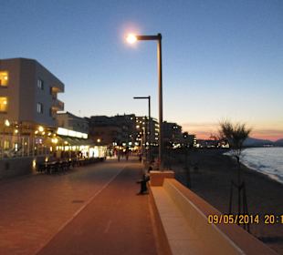 Abends an der Promenade