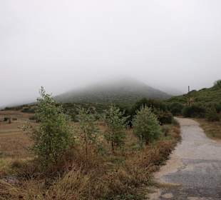 Am Museum von Petralona