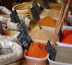 Rundgang über den Wochenmarkt von Port Vendres