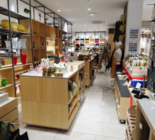 Rundgang durch das Manufactum Warenhaus in Bonn