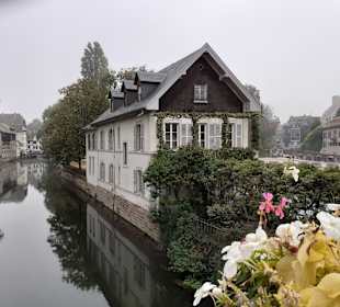 Maison des Ponts Couverts