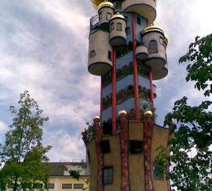 Der Turm von Hundertwasser