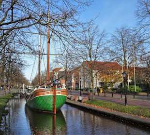 Spaziergang durch das Zentrum von Papenburg