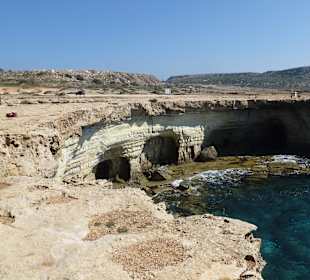 Seehöhlen auf dem Weg zum Kap