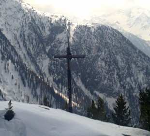 "Gipfelkreuz" nahe der Bielefelder Hütte im Hochoetz