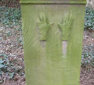 Jüdisches Symbol: Segnende Hände