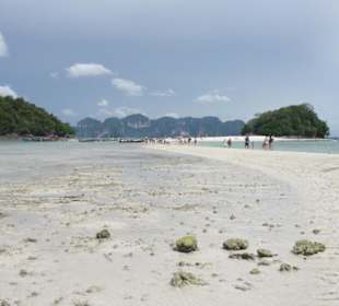 Kai- Thab- Mo Islands