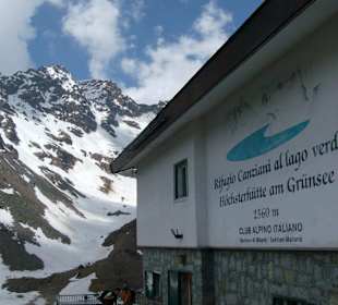 Sempre rifugio Canziani CAI di Milano