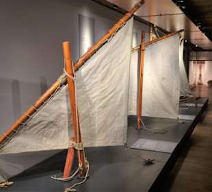 In der Abteilung "Schiffe unter Segeln"