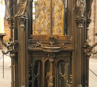 Die Sebalduskirche in Nürnberg, Sebalder Altstadt