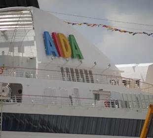 823. Hamburger Hafengeburtstag