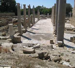 Auf dem Gelände der Chrysopolitissa