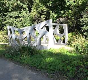 Schaukelweg an der Donau