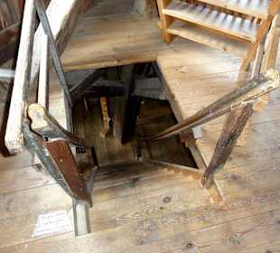 Aufgang zu den oberen Ebenen der Mühle