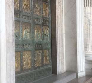 Heilige Pforte Petersdom Rom