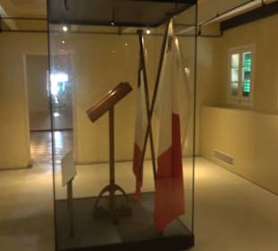 St. Elmo - National War Museum