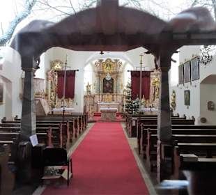 Blick in die Wallfahrtskirche auf dem Veitsberg