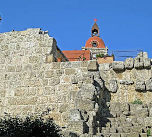 Roloi-Mauer