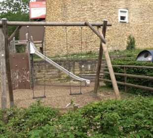 Stadtmauer mit Wehrgang