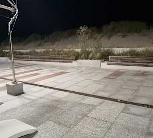 Promenade beim Marine Hotel