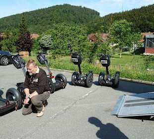 Gründliche Einweisung vor der Tour