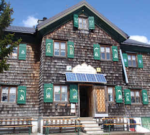Hütte auf dem Hochgründeck
