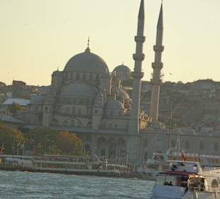 Blick auf die Moschee