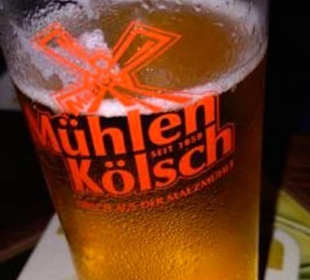 Hier gibt es leckeres Mühlenkölsch