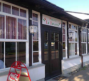 Pizzeria an der Hauptstraße