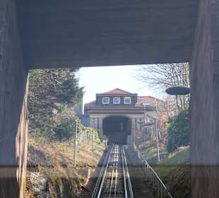 Fahrt mit der Merkurbergbahn hoch zum Merkurberg