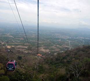 Seilbahn zum Tacu-Mountain