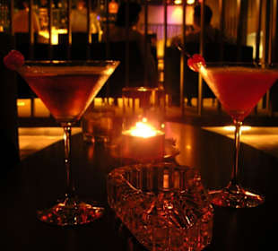 in der D.N.A. Bar
