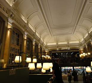 McDonalds im Westbahnhof