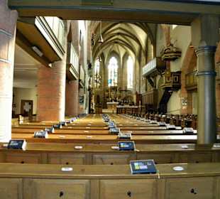 Blick in das Kirchenschiff