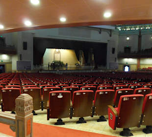 Sun Yat-sen Memorial Hall (wnętrze głównej sali)