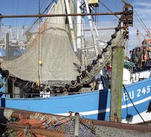 Fischerboot im Hafen