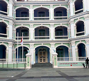 Peranakan Museum