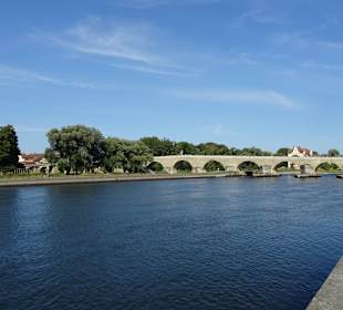Rund um die Steinerne Brücke