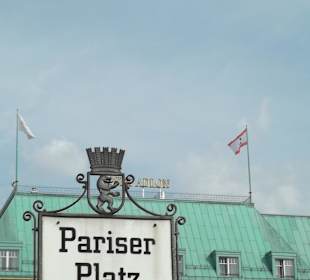 Pariser Platz - Berlin Unter den Linden