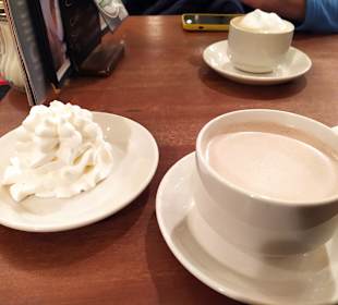 Café Bistro Maximilian